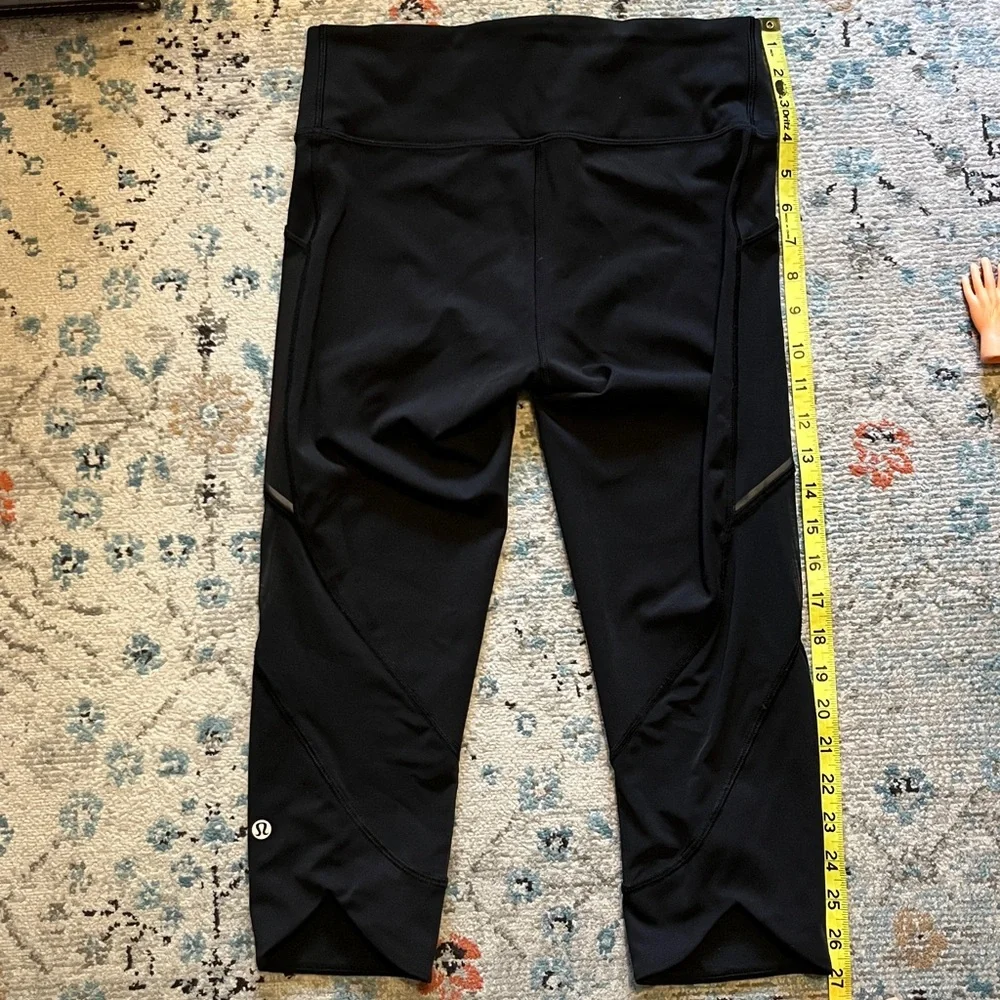 Lululemon Home Stretch Black Mesh Panel Cropped Leggings Size 6 - Picture 11 of 16
